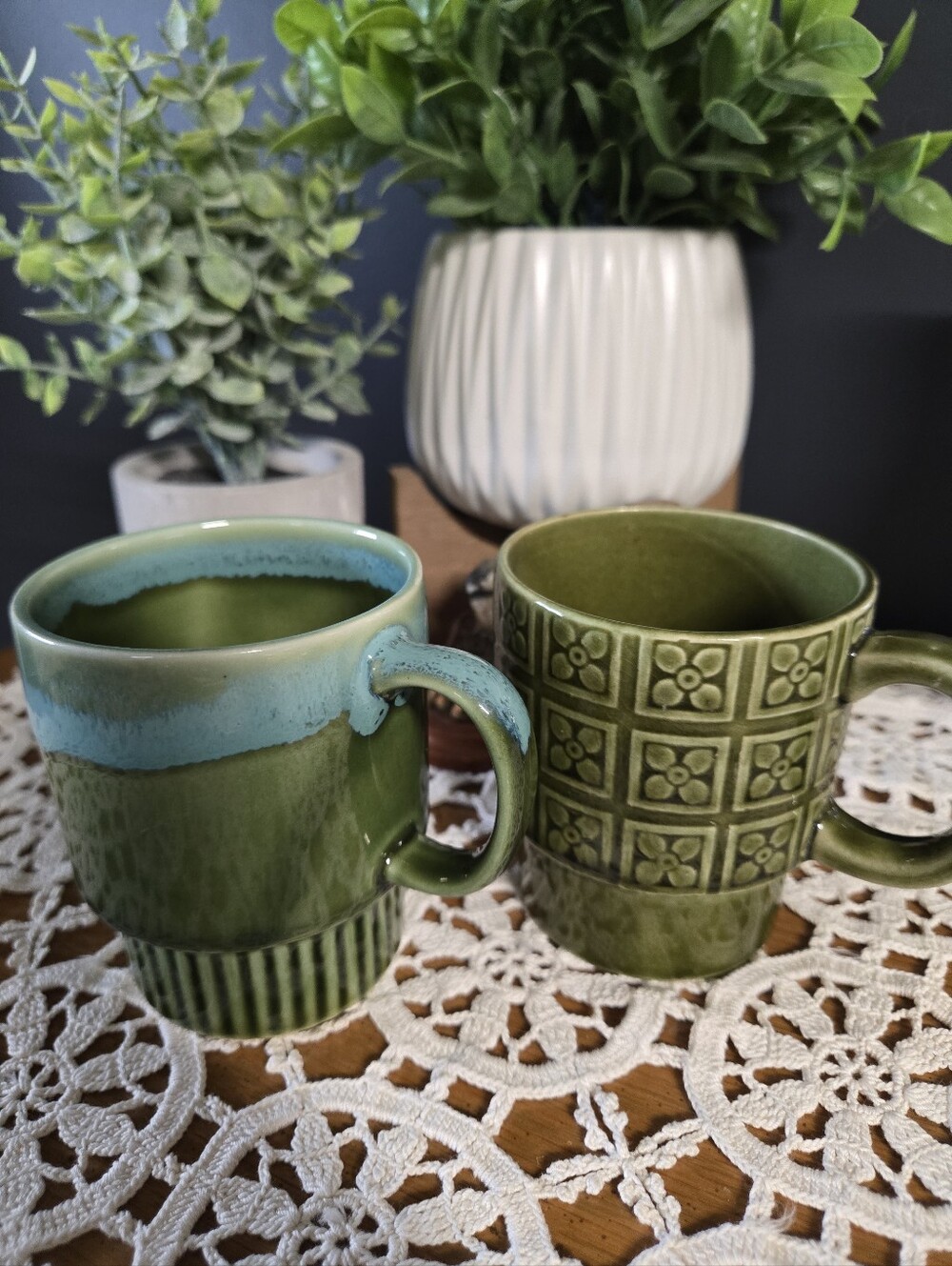 Retro Green Ceramic Mugs – Pair